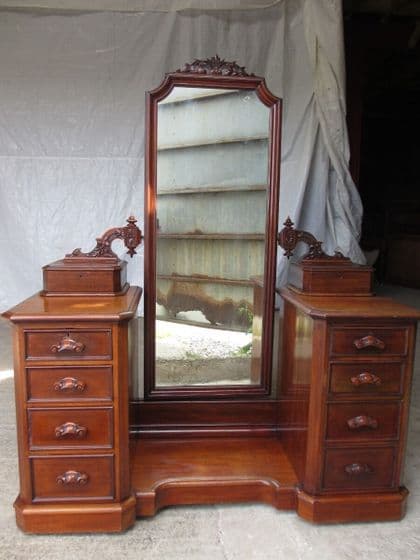 Superb Victorian Mahogany cheval mirror dressing table chest (ref 305)